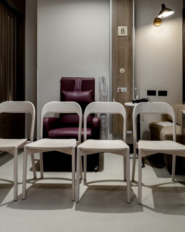 The Earl chairs are the perfect furnishing for the the new clinic located in the centre of London
